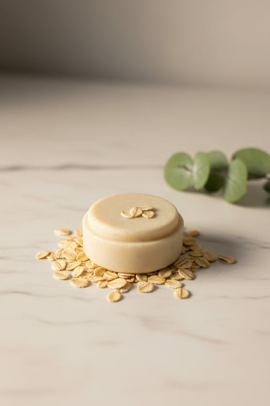 Minimalist Oat Gentle Solid Shampoo Bar